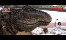 Japanese prank dinosaur T REX in hall way part 2