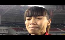 Thủ môn Kiều Trinh khóc nức nở sau trận thua Thái Lan