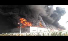 Video cháy nhà máy Mobase Yên Phong, Bắc Ninh ngày 05/01/2014