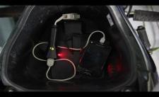 Cách làm bộ sạc smartphone dùng với xe máy :D
