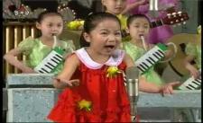 Một dàn nhạc toàn trẻ em ở Triều Tiên, quá đỉnh